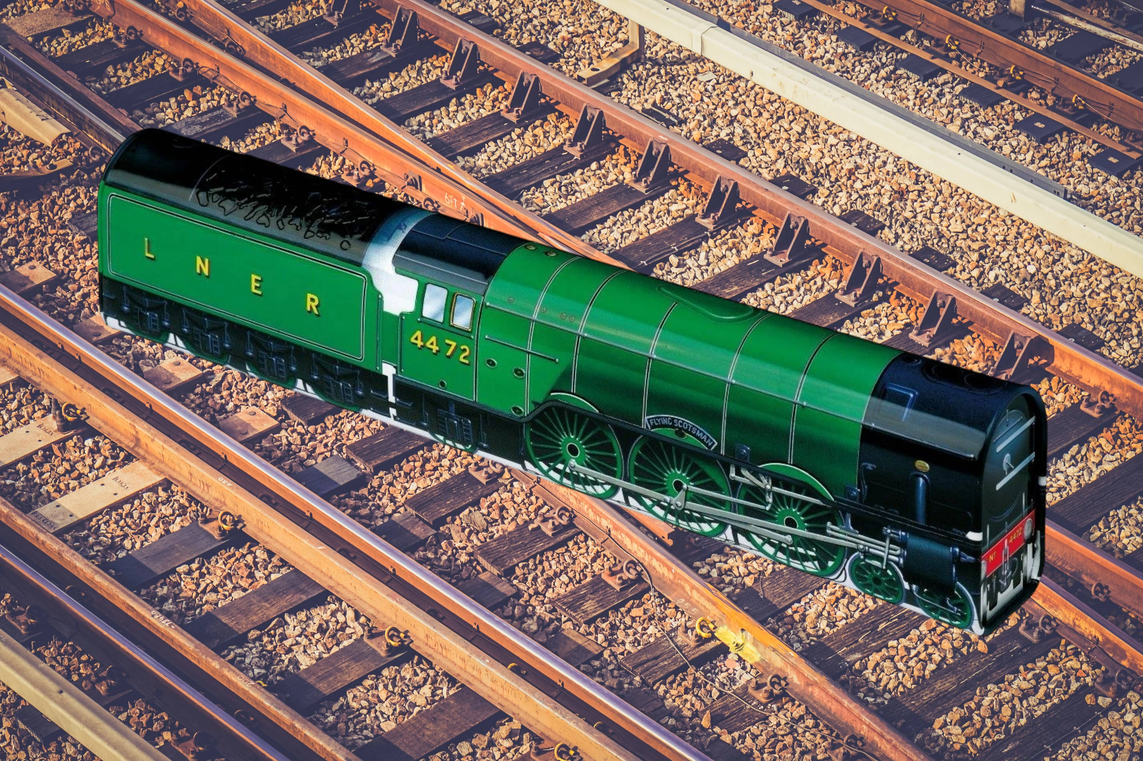 Flying Scotsman Train Tin With Assorted Toffees