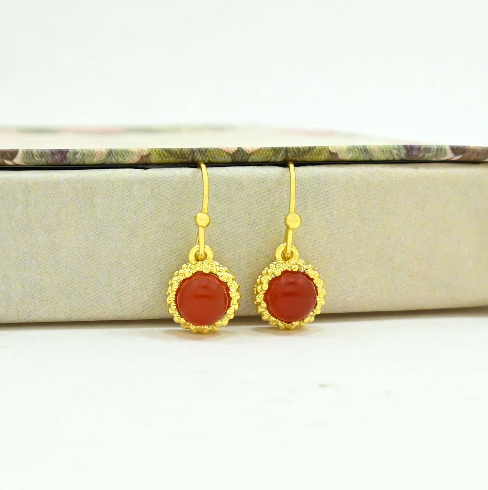 Dove Earring Gold Plated - Carnelian
