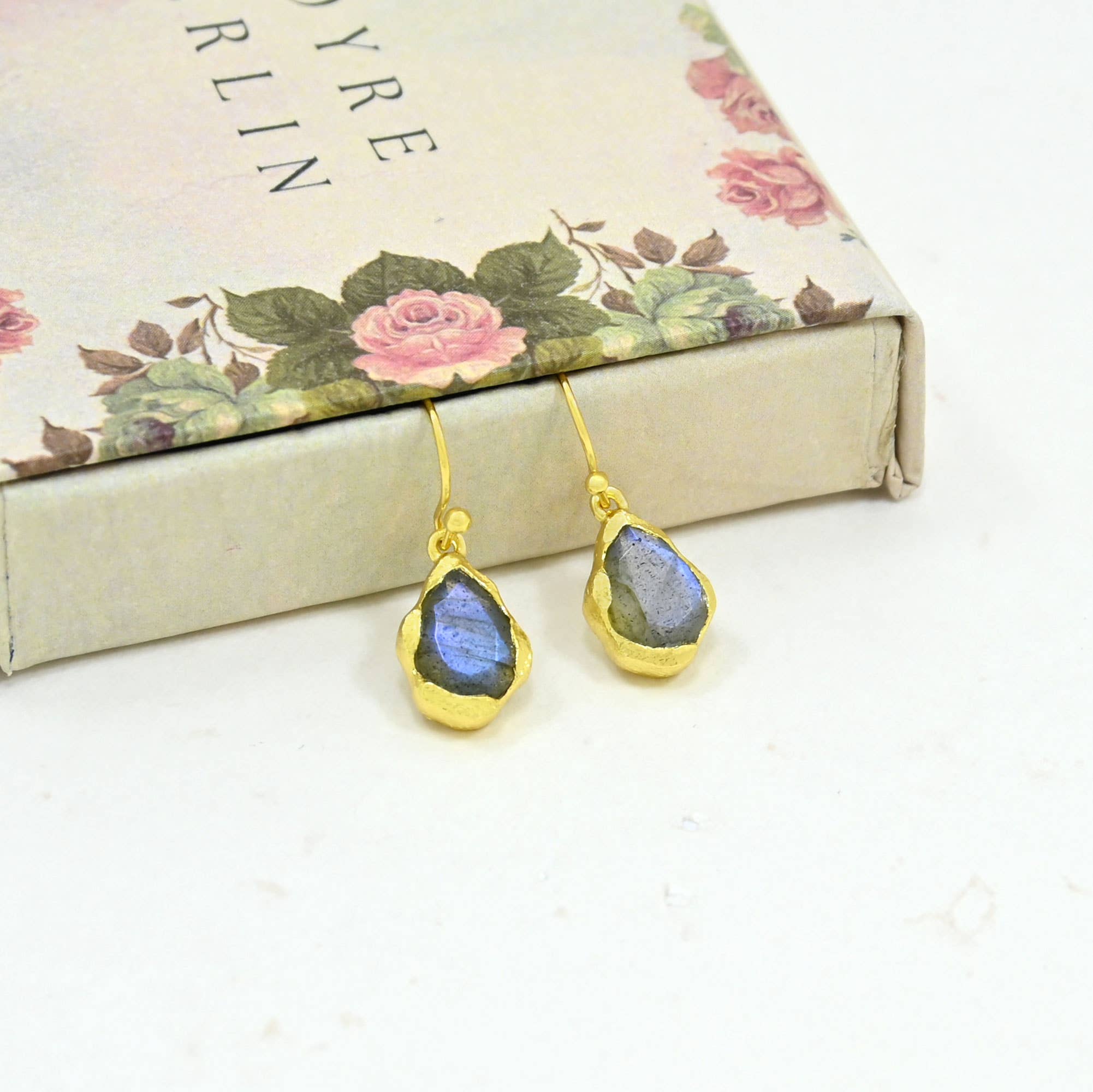 Kailany Earring Gold Plated - Labradorite