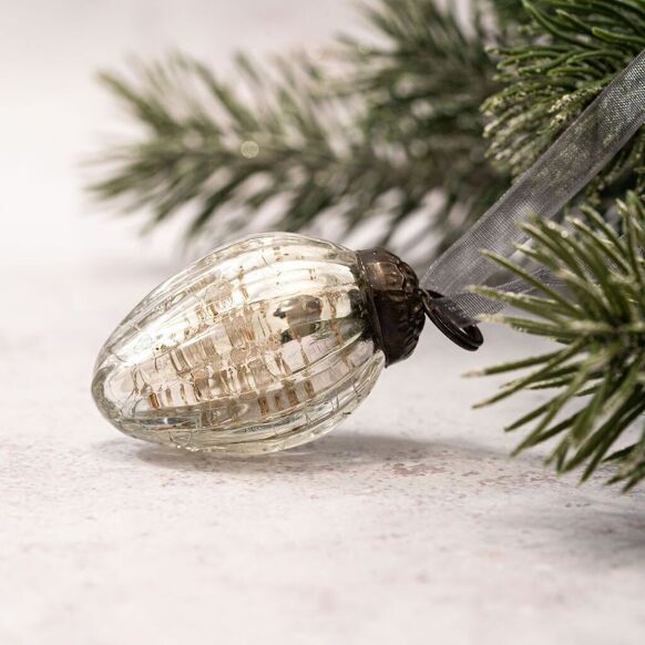 Set of 6 x 1 Inch Silver Crackle Pinecone Glass Baubles