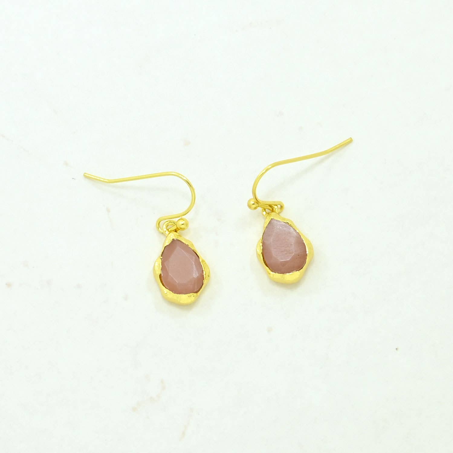Kailany Earring Gold Plated - Peach Moonstone