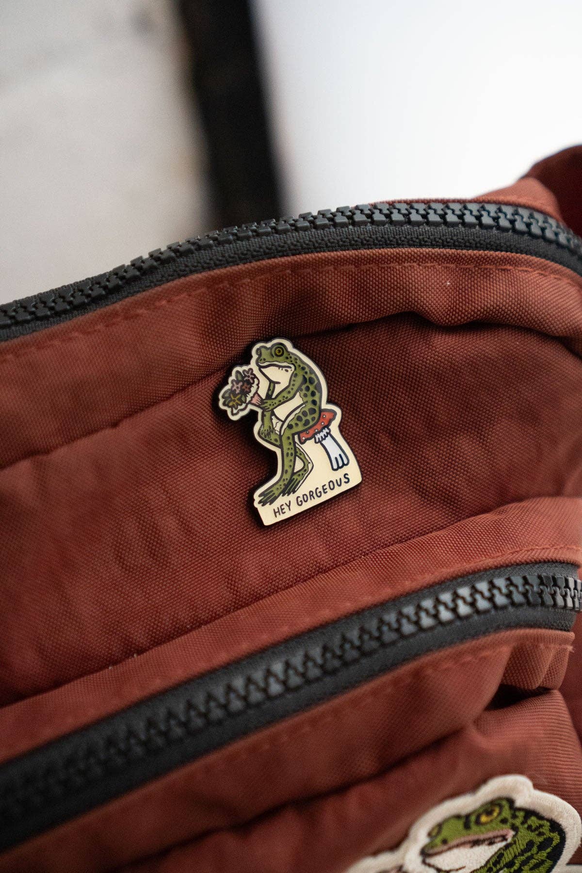 Hey Gorgeous Pin Badge