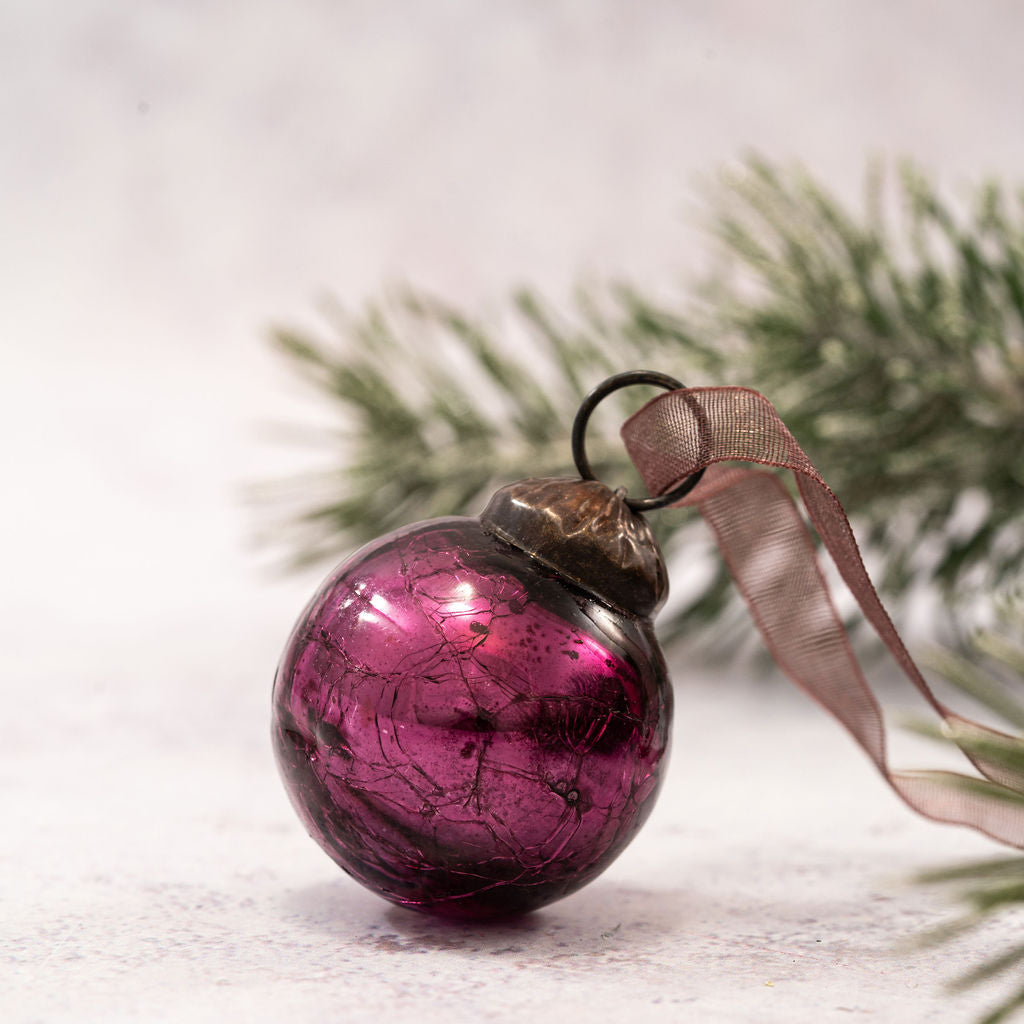 Set of 6 x 1 Inch Mulberry Glass Crackle Baubles
