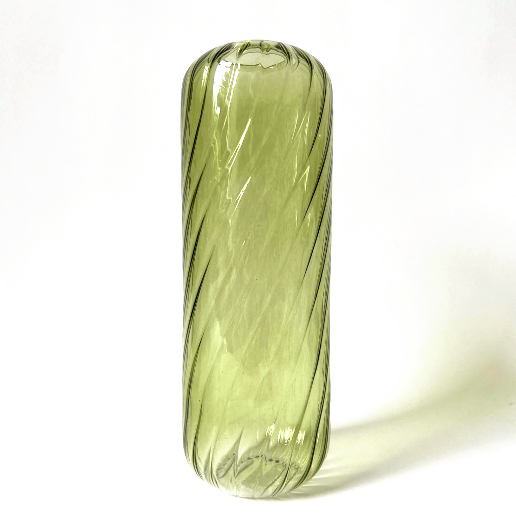 Green Fleur Vases