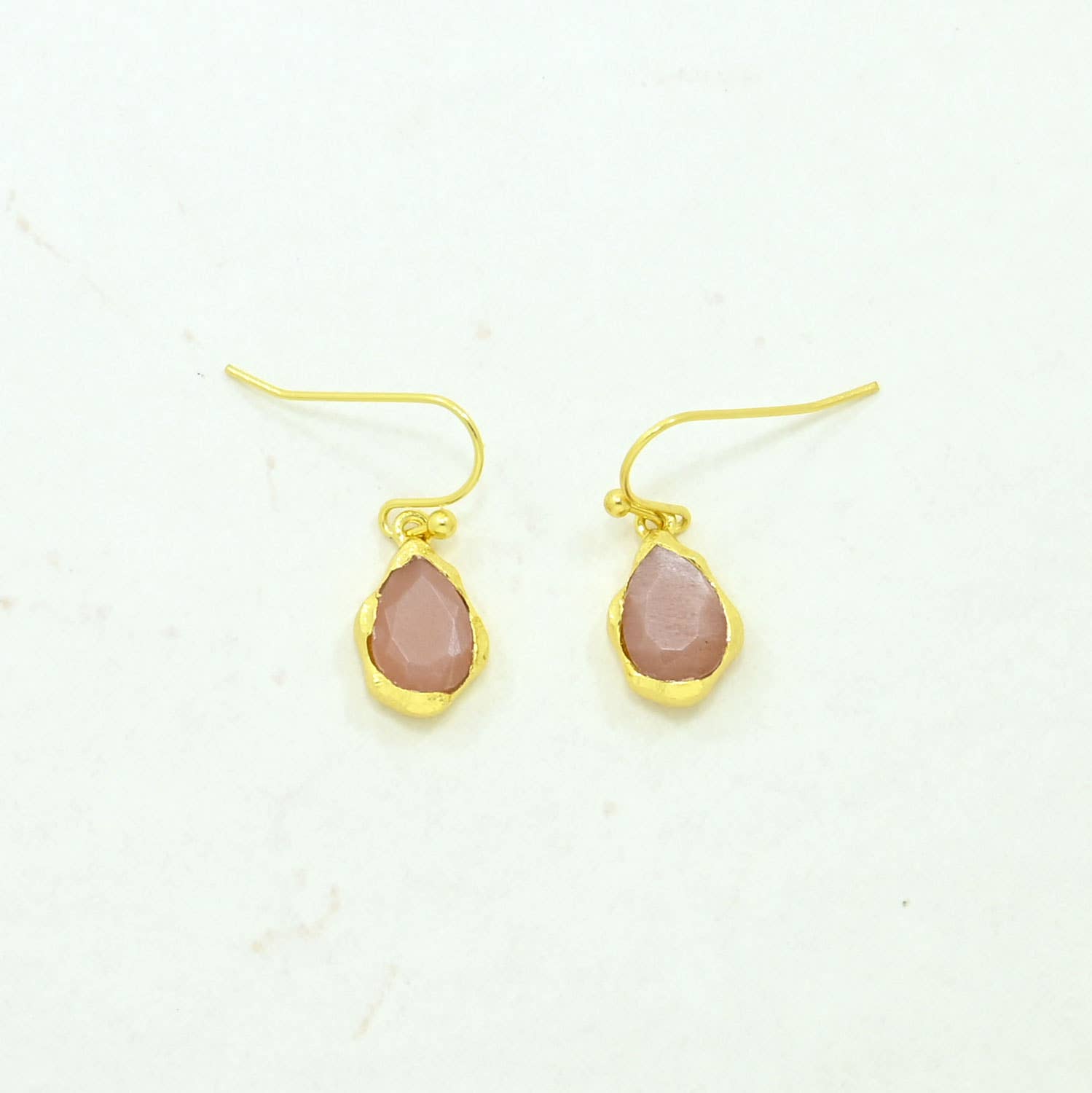Kailany Earring Gold Plated - Peach Moonstone