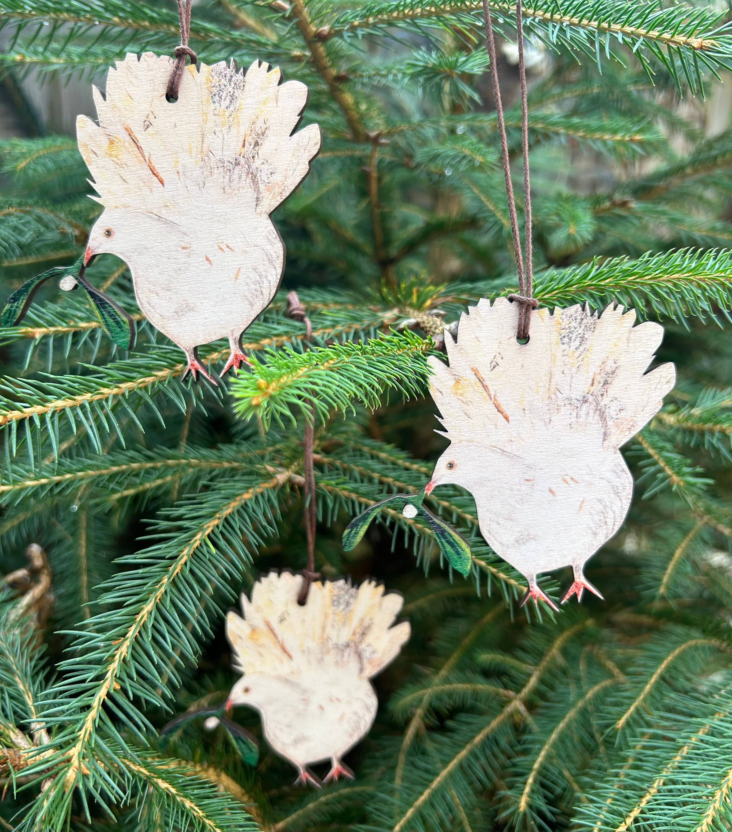 Fantail Dove Birch Plywood Decoration