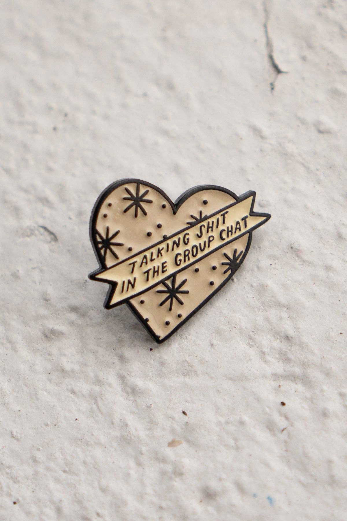 Group Chat Pin Badge