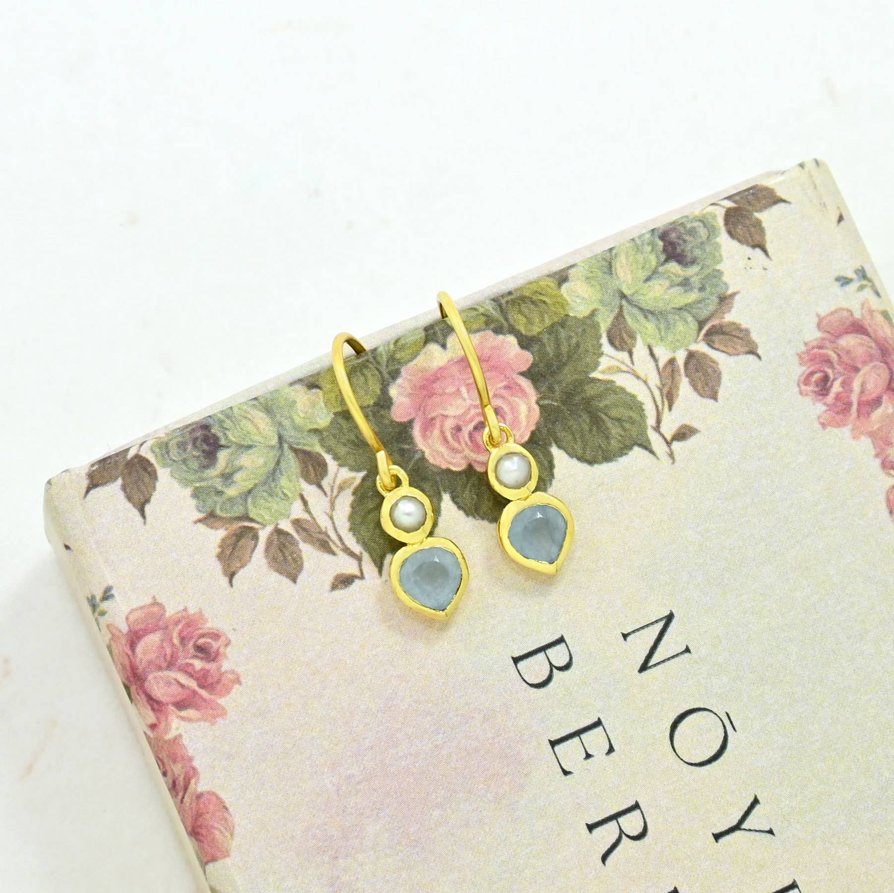 Jazlyn Stud Earrings - Pearl & Light Aqua Chalcedony