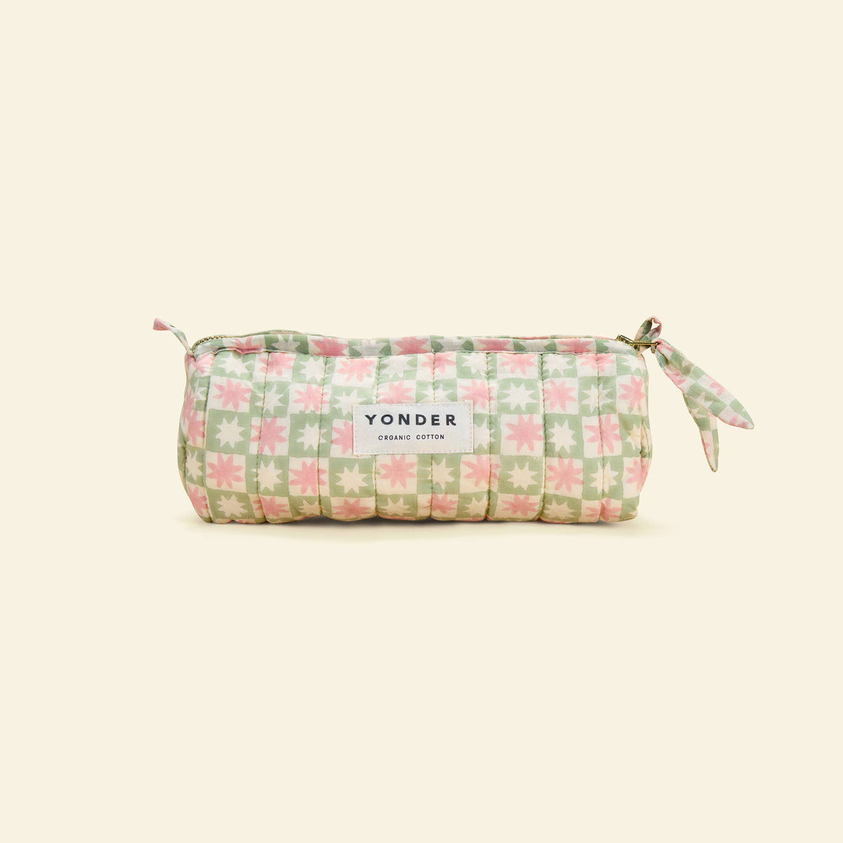 Pinwheel Quilted Barrel Case