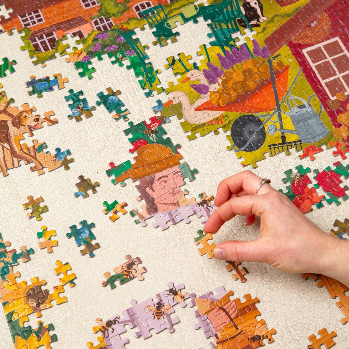 Bee Garden Puzzle 1000 Pieces