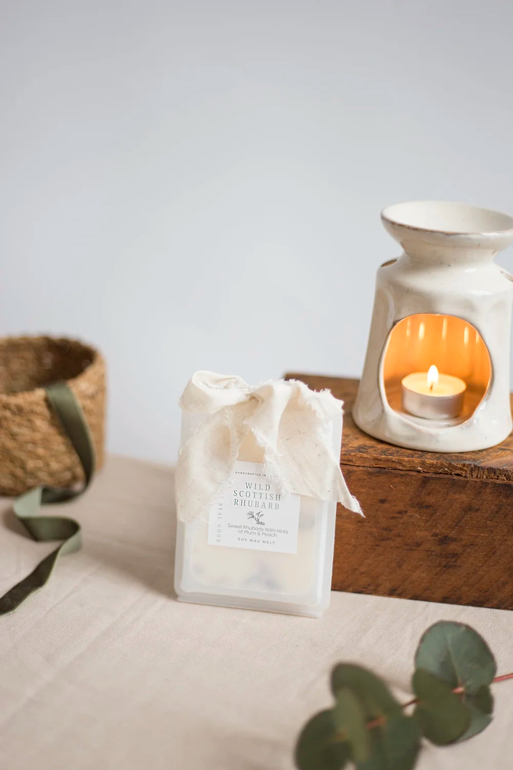 Pack Of Six - Wild Scottish Rhubarb - Soy Wax Melts