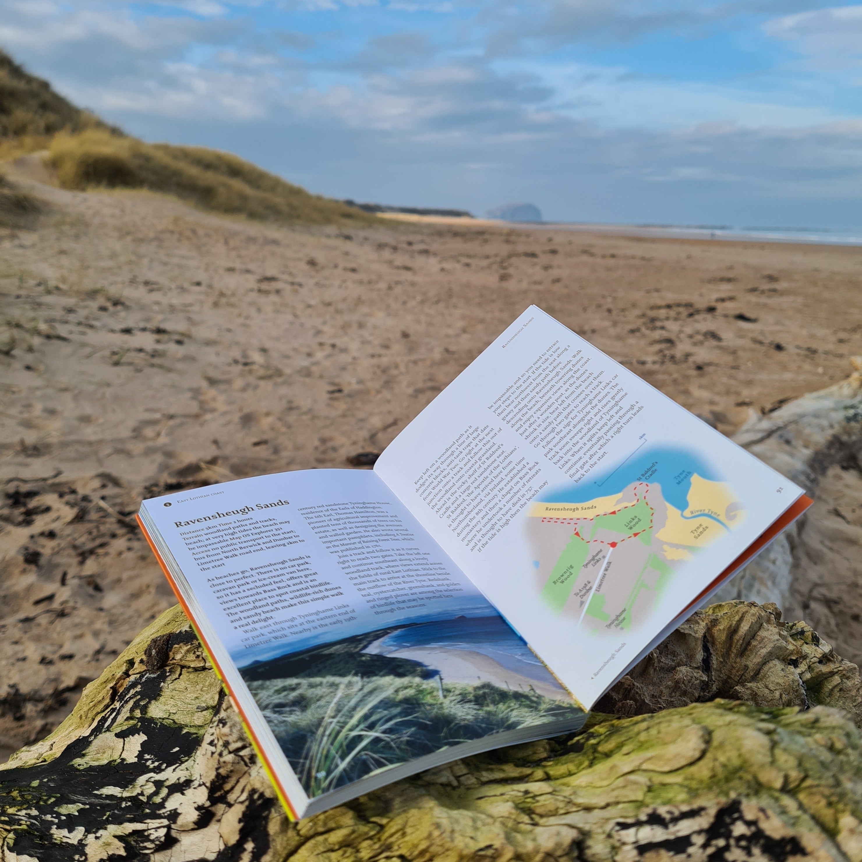 The Pentland Hills, Midlothian and East Lothian Walks Book