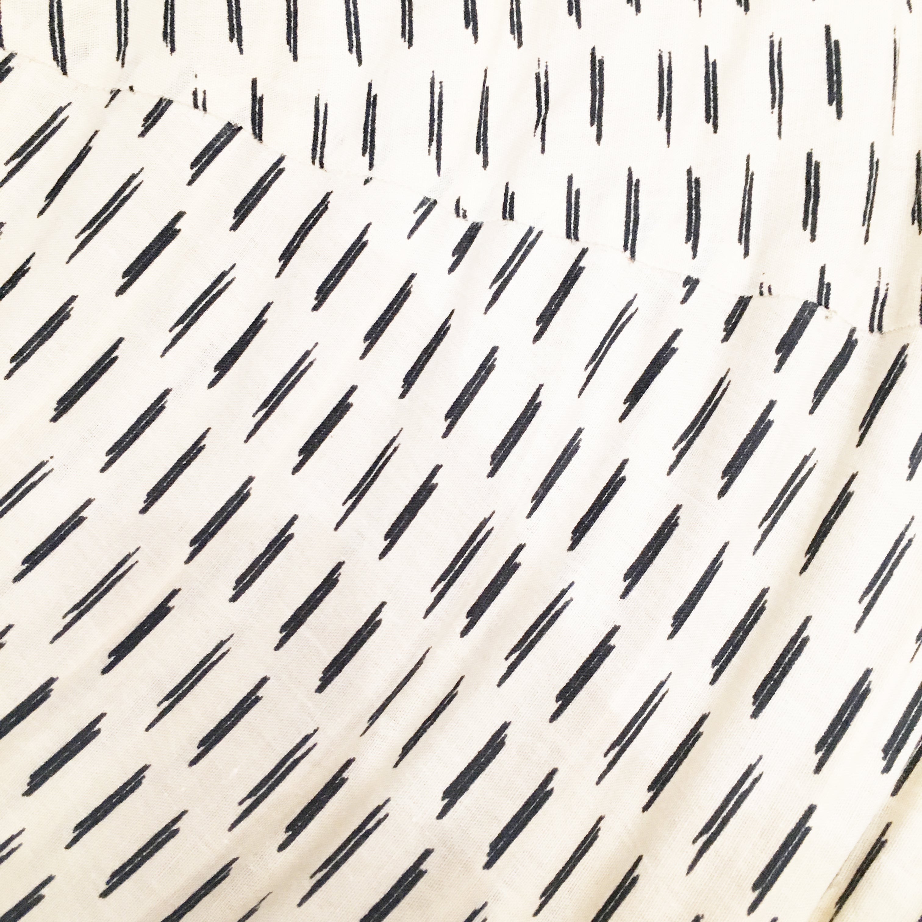Large 80cm Cream & Black Dash Cotton Pendant Lampshade