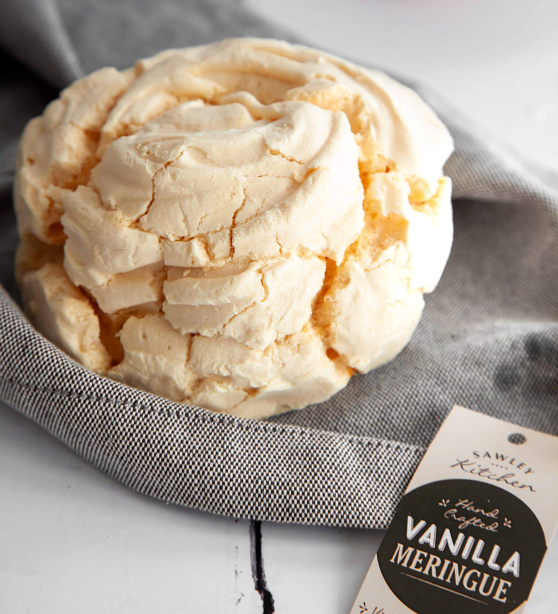 Giant Vanilla Meringue