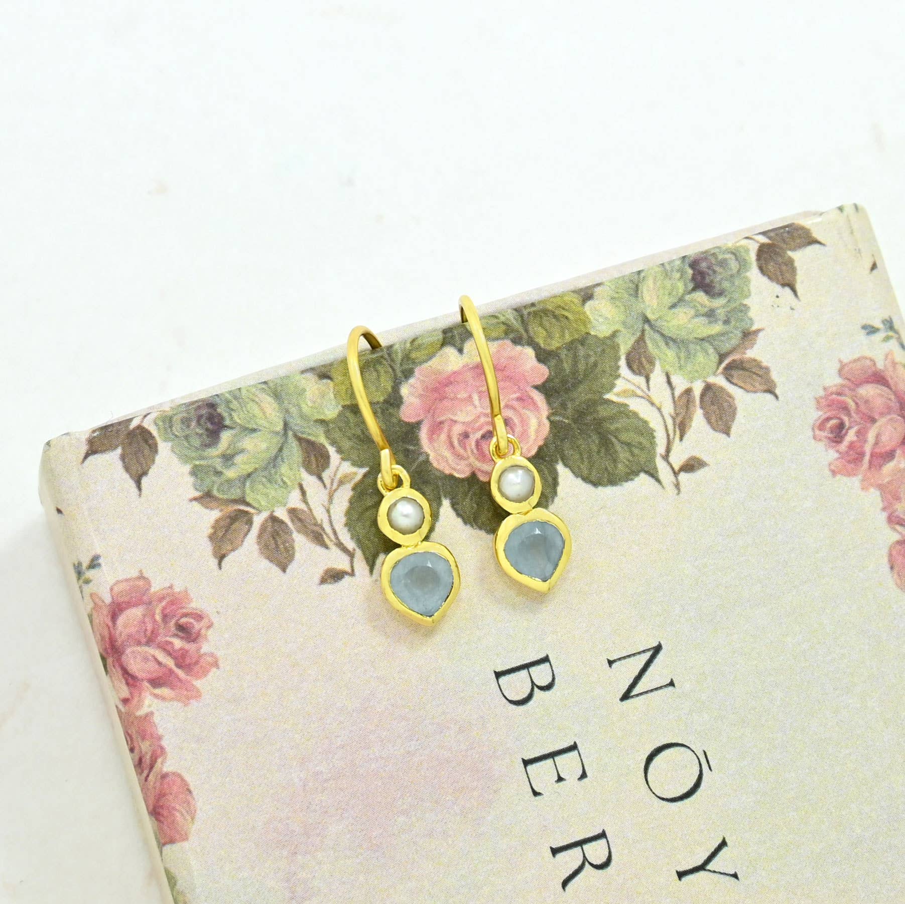 Jazlyn Stud Earrings - Pearl & Light Aqua Chalcedony