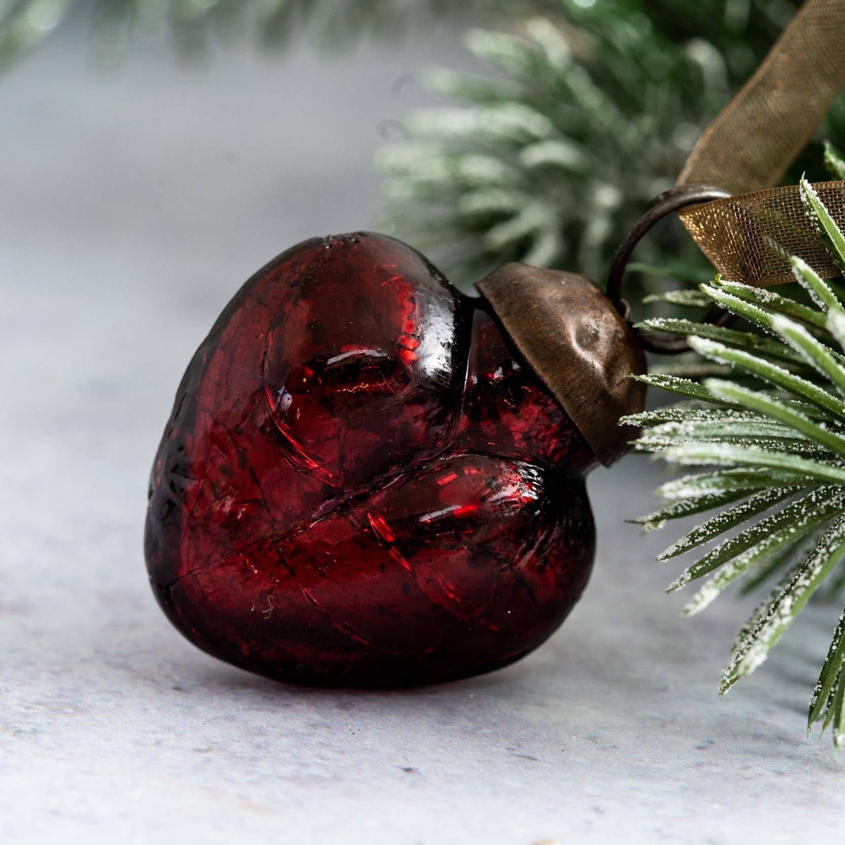 Set of 6 Wine Red 1" Glass Hearts Baubles