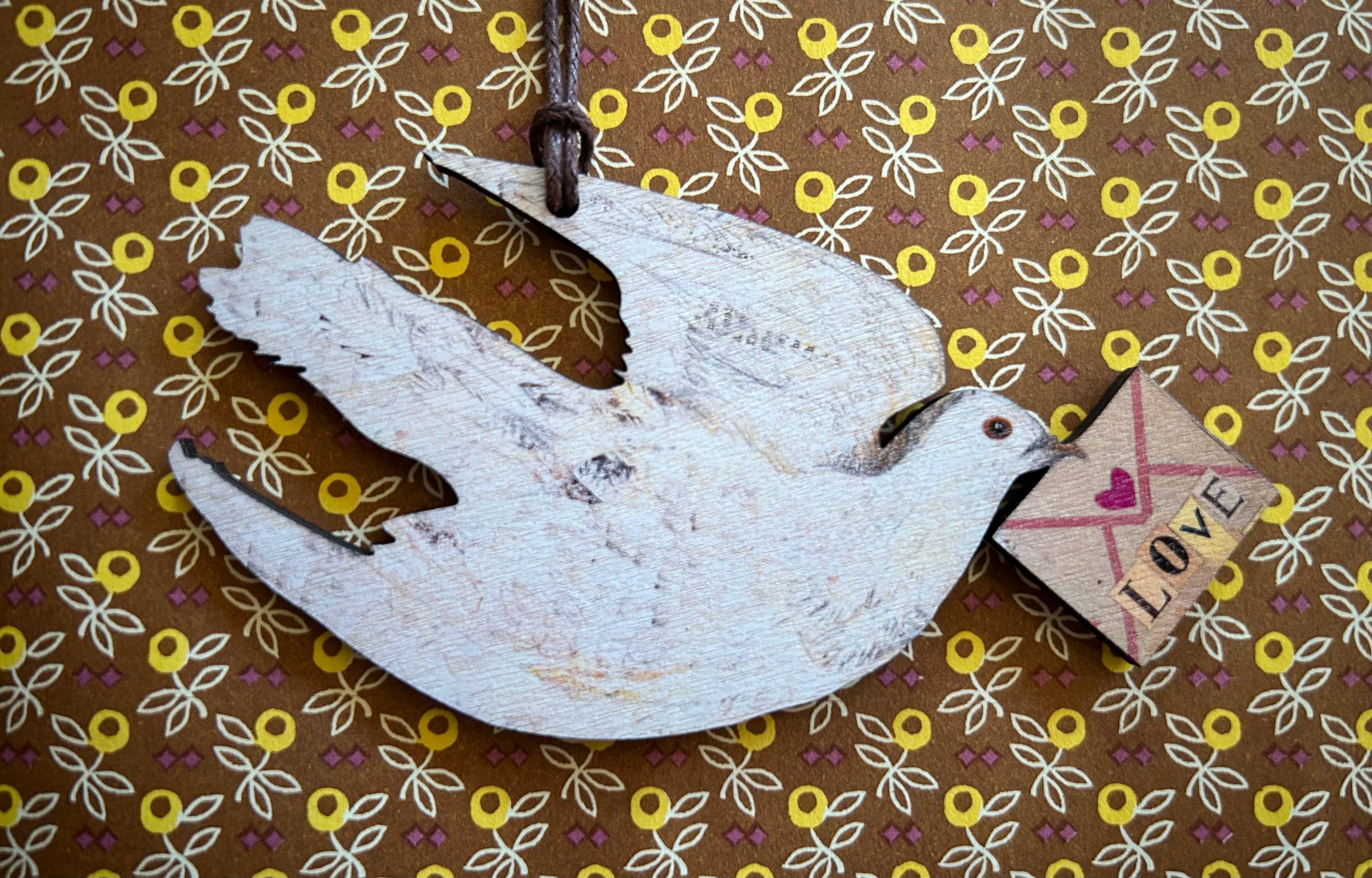 Love Dove Birch Plywood Decoration 