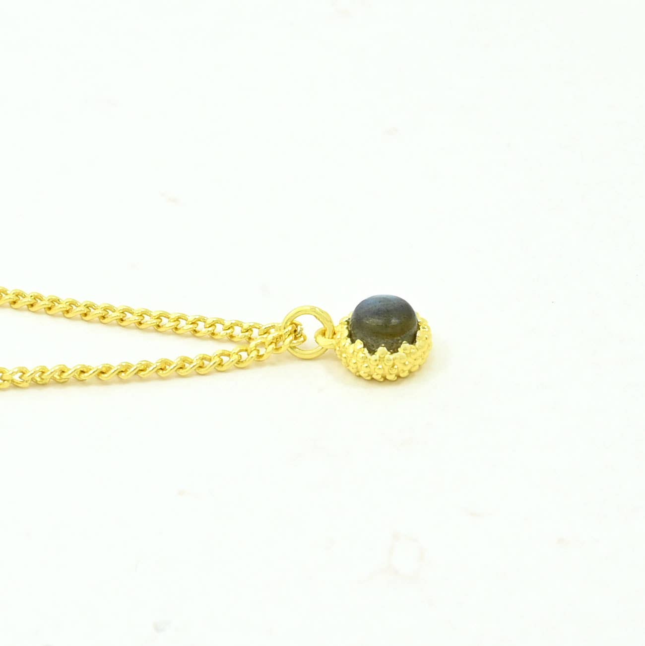 Dove Necklace Gold Plated - Labradorite