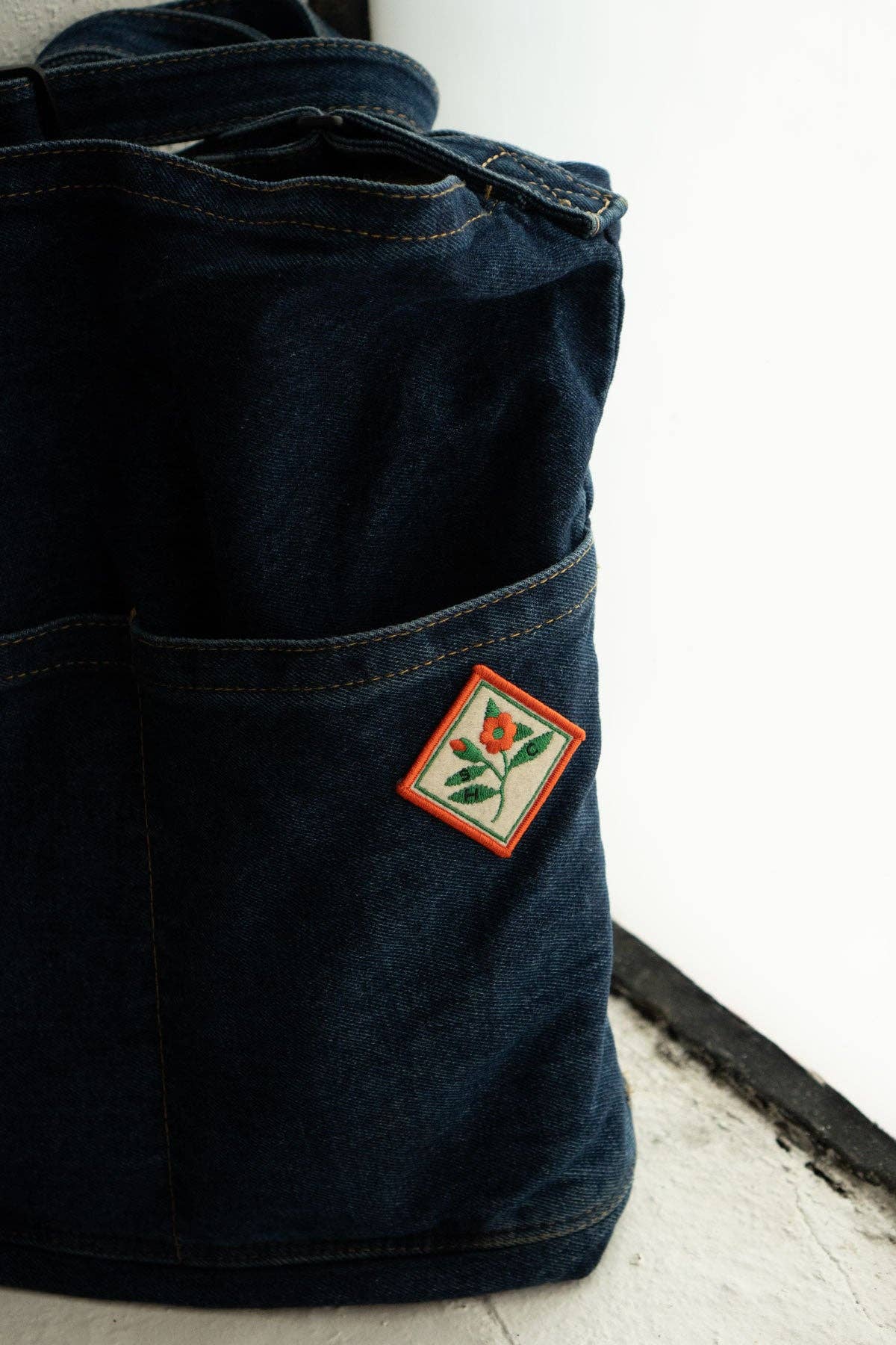 Bloom Flower Felt Sticky Patch