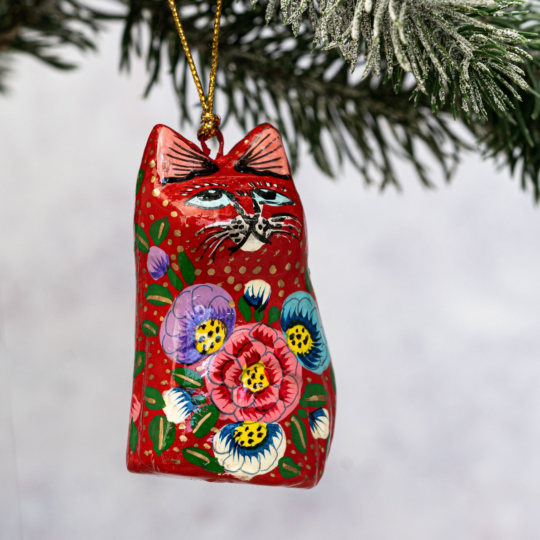 Red Floral Hanging Cat Decoration