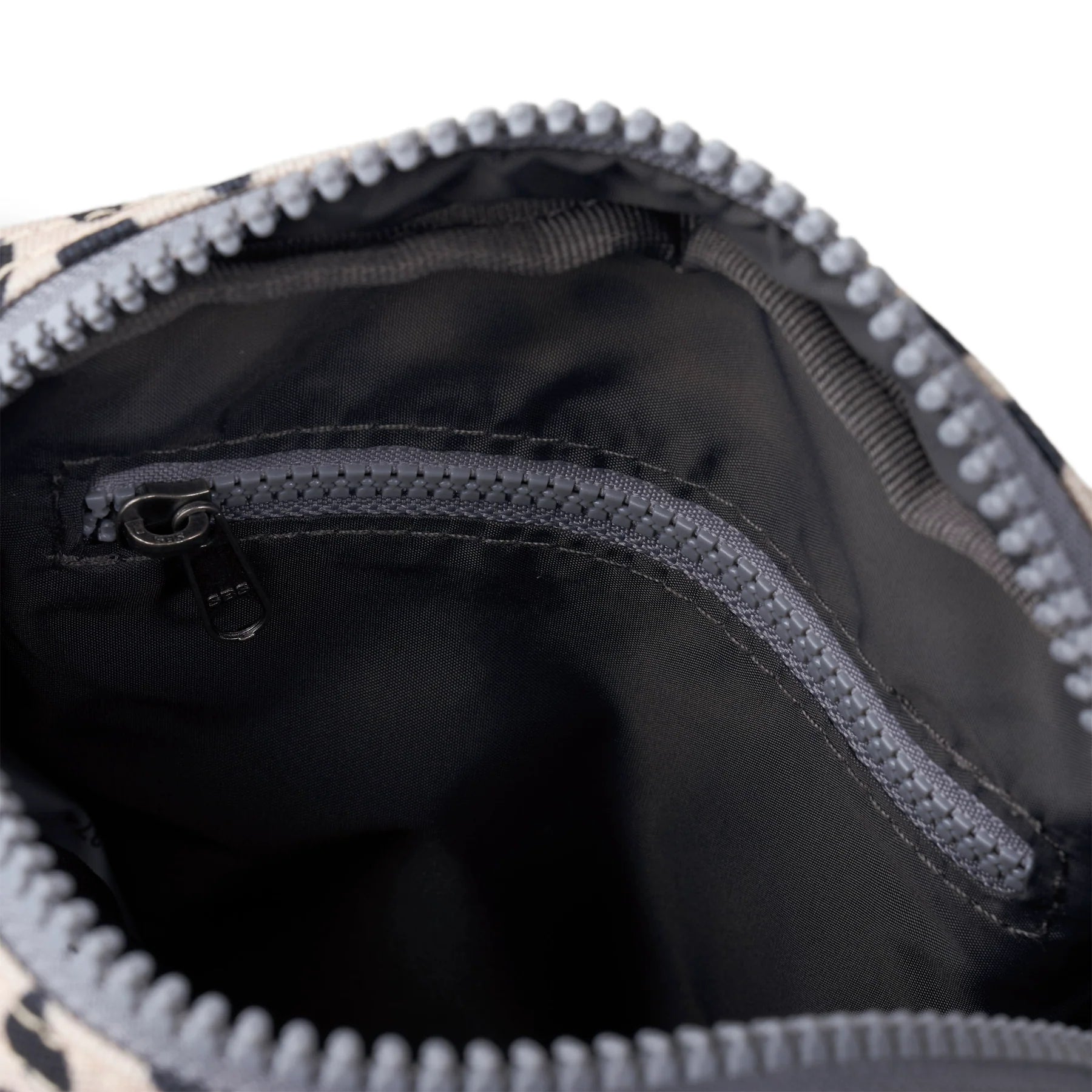 Linear Dot Bond Recycled Canvas Bag