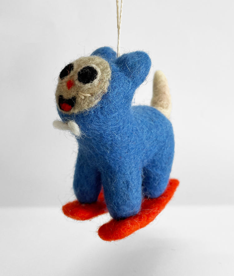 Eddie Skiing Cat Felt Decoration