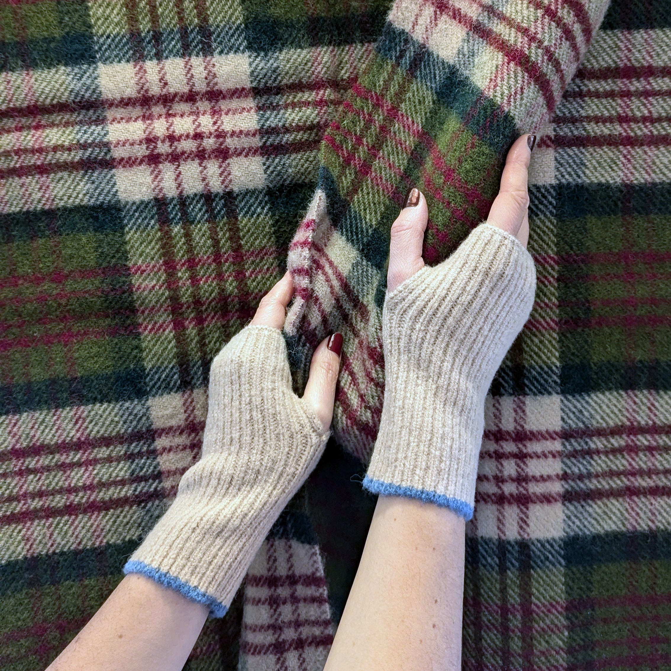 Cashmere Blend Handwarmers