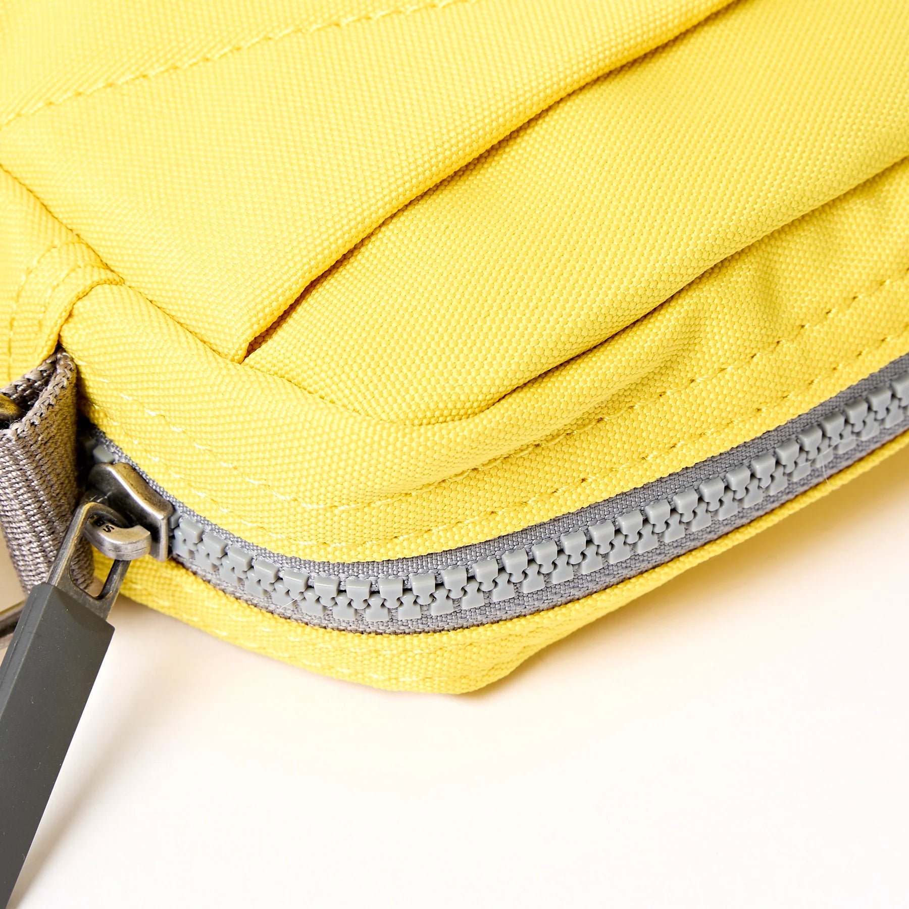 Passion Fruit Bond Recycled Canvas Bag