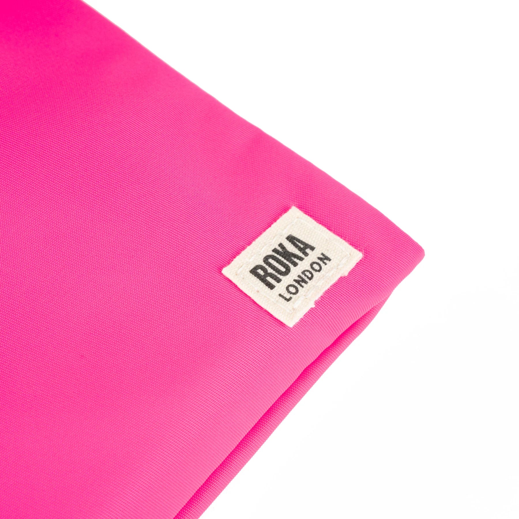 Neon Pink Chelsea Travel Pocket