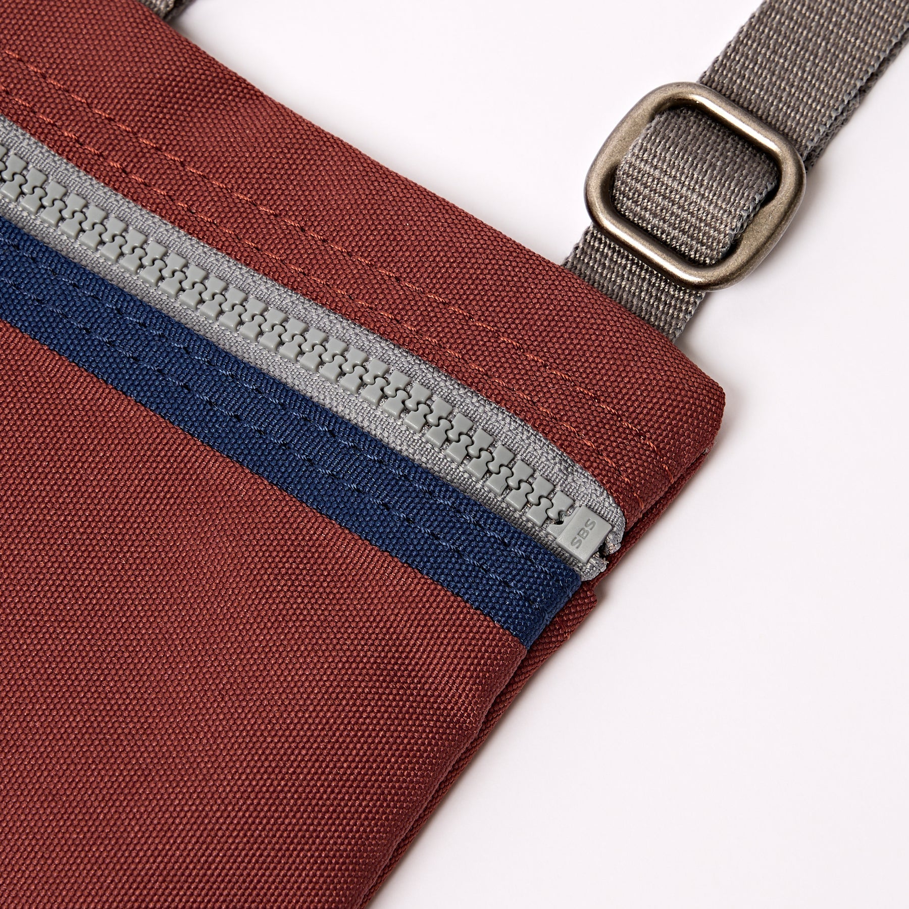 Henna Stripe Chelsea Travel Pocket (Canvas)
