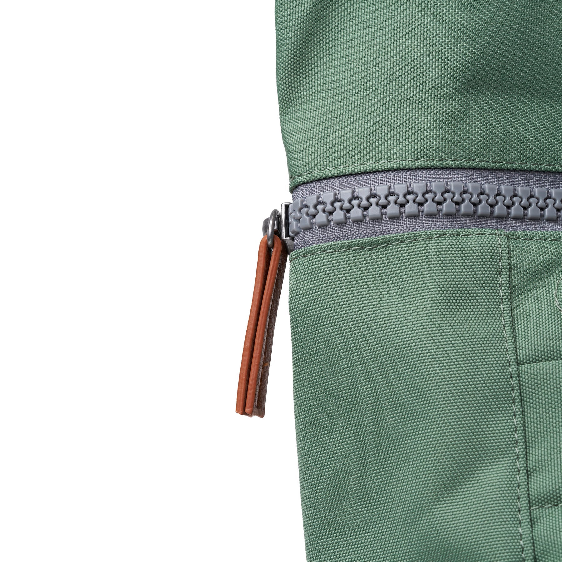 Medium Frost Sustainable Finchley Backpack