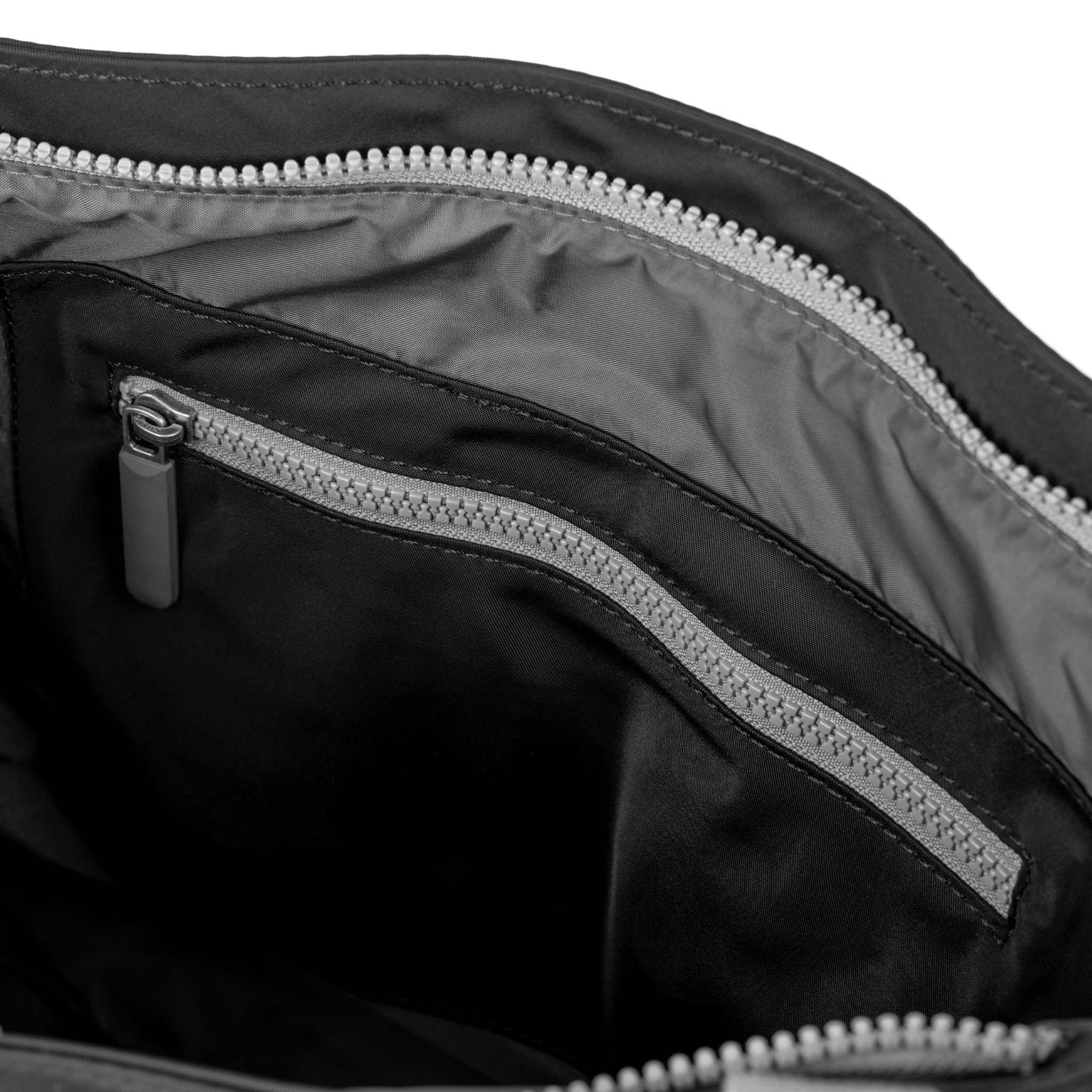 Black Moorgate M Recycled Nylon Bag