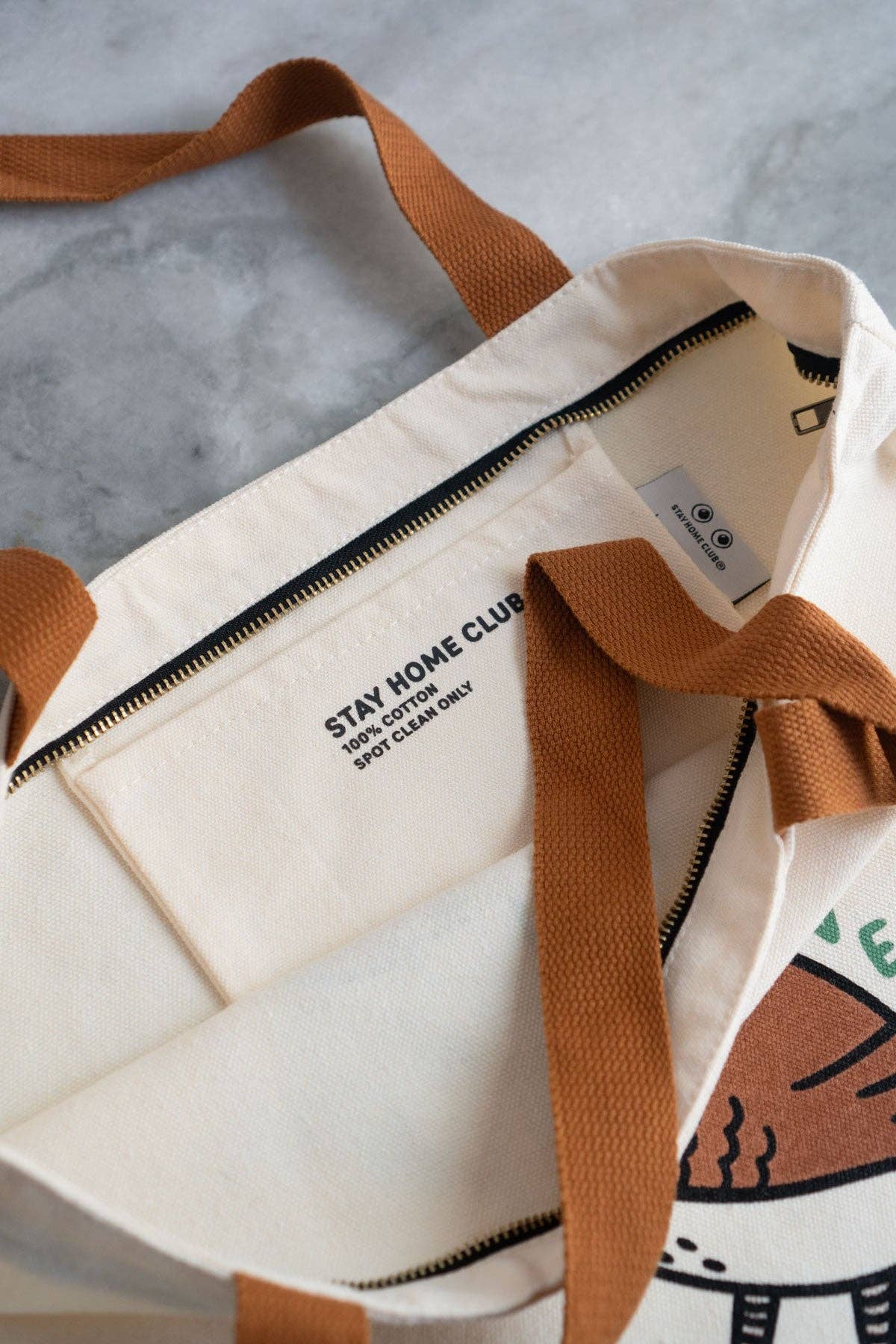 Little Treat Big Zip Tote - Chestnut Strap