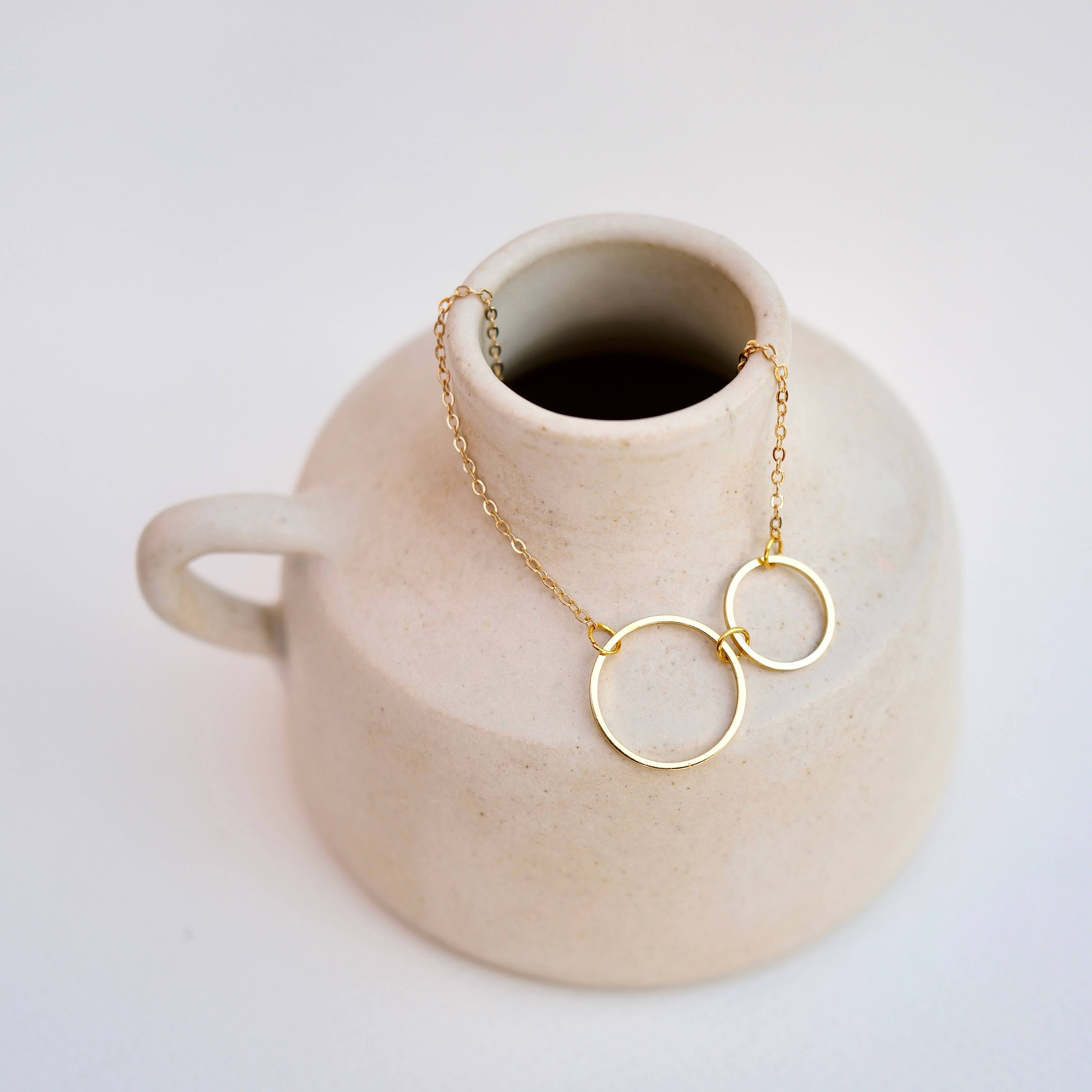 Mismatch Circle Geometric Necklace