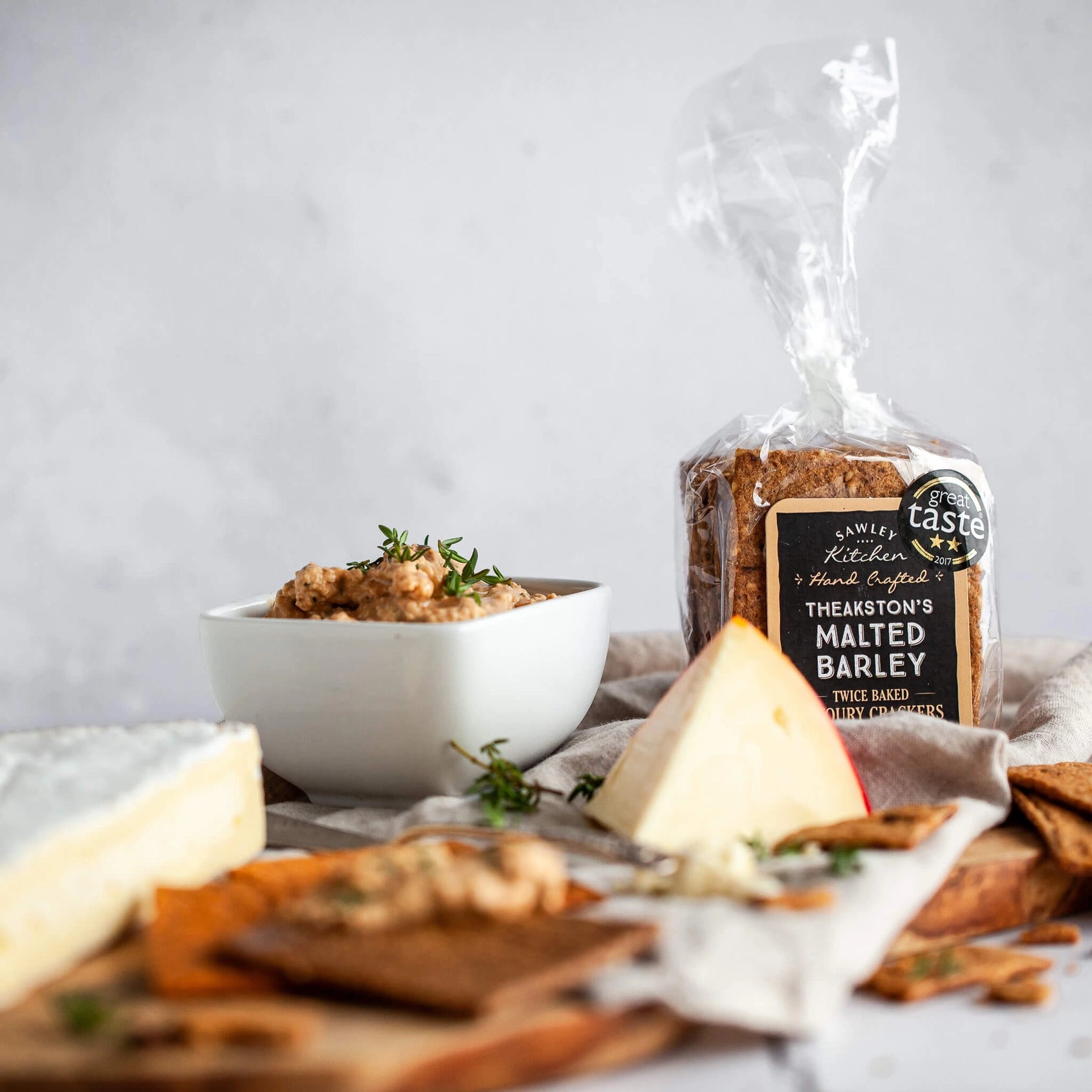 Theakston's Malted Barley Savoury Crackers