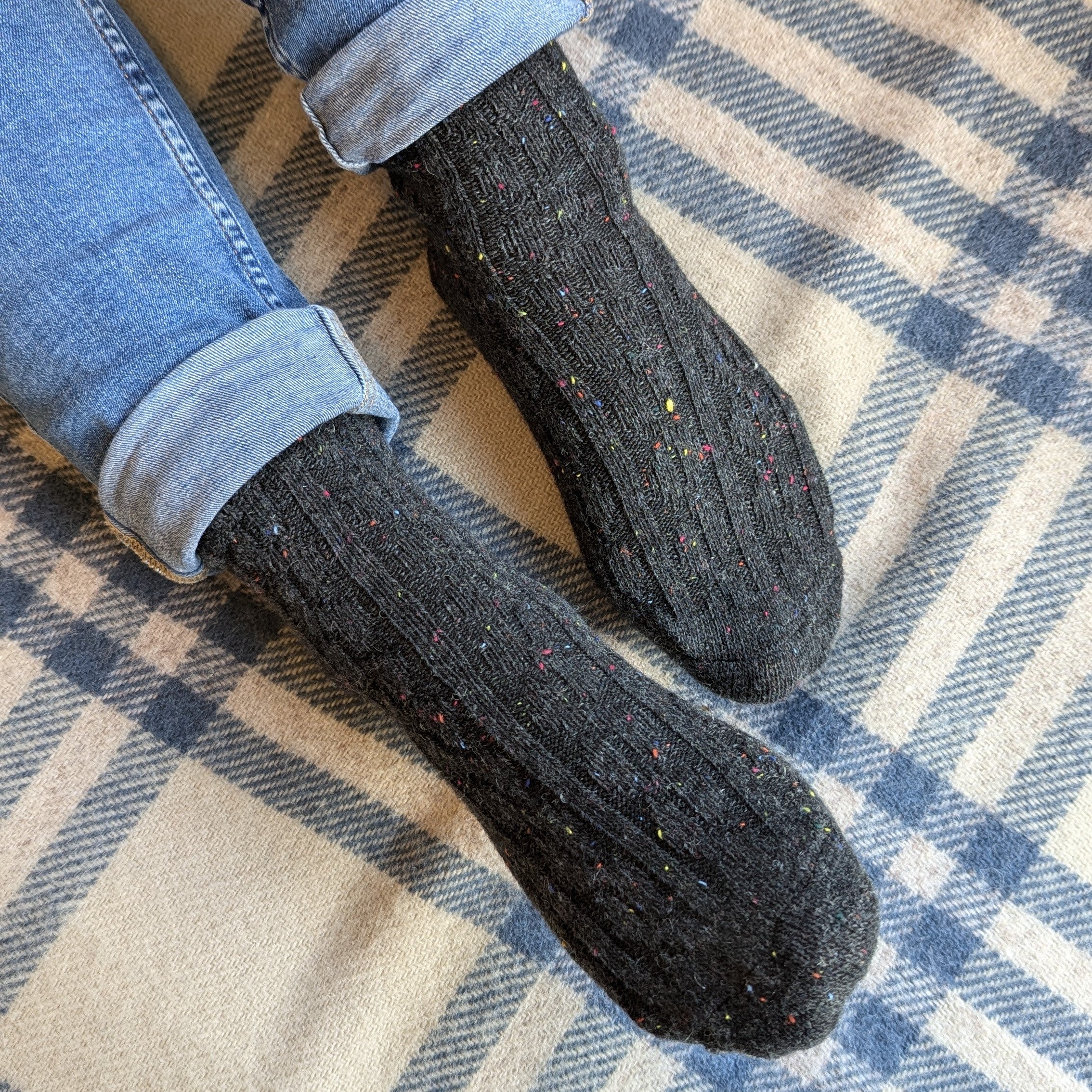 Cable Knit Speckle Socks