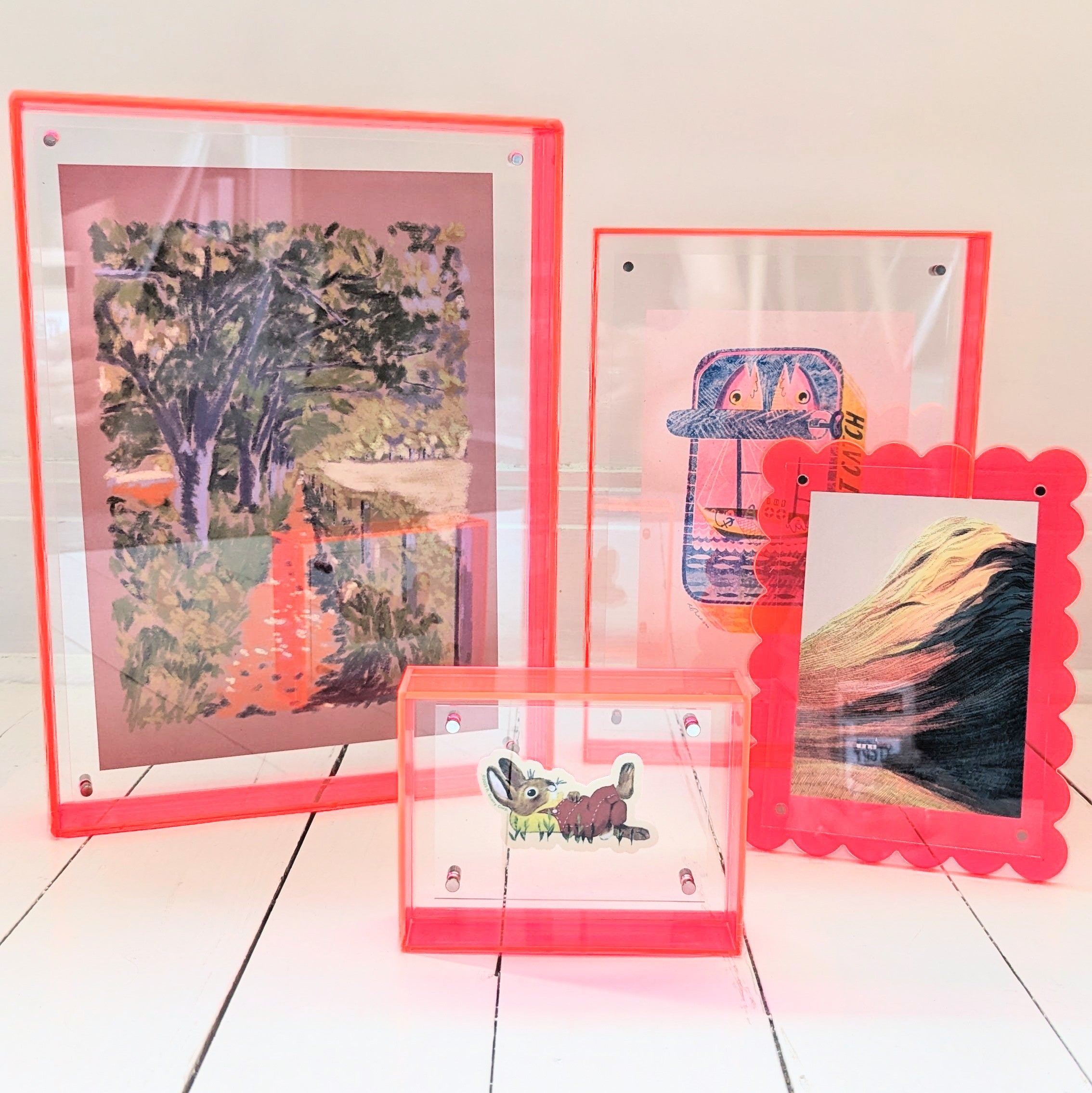 Pink Scalloped Acrylic Frame