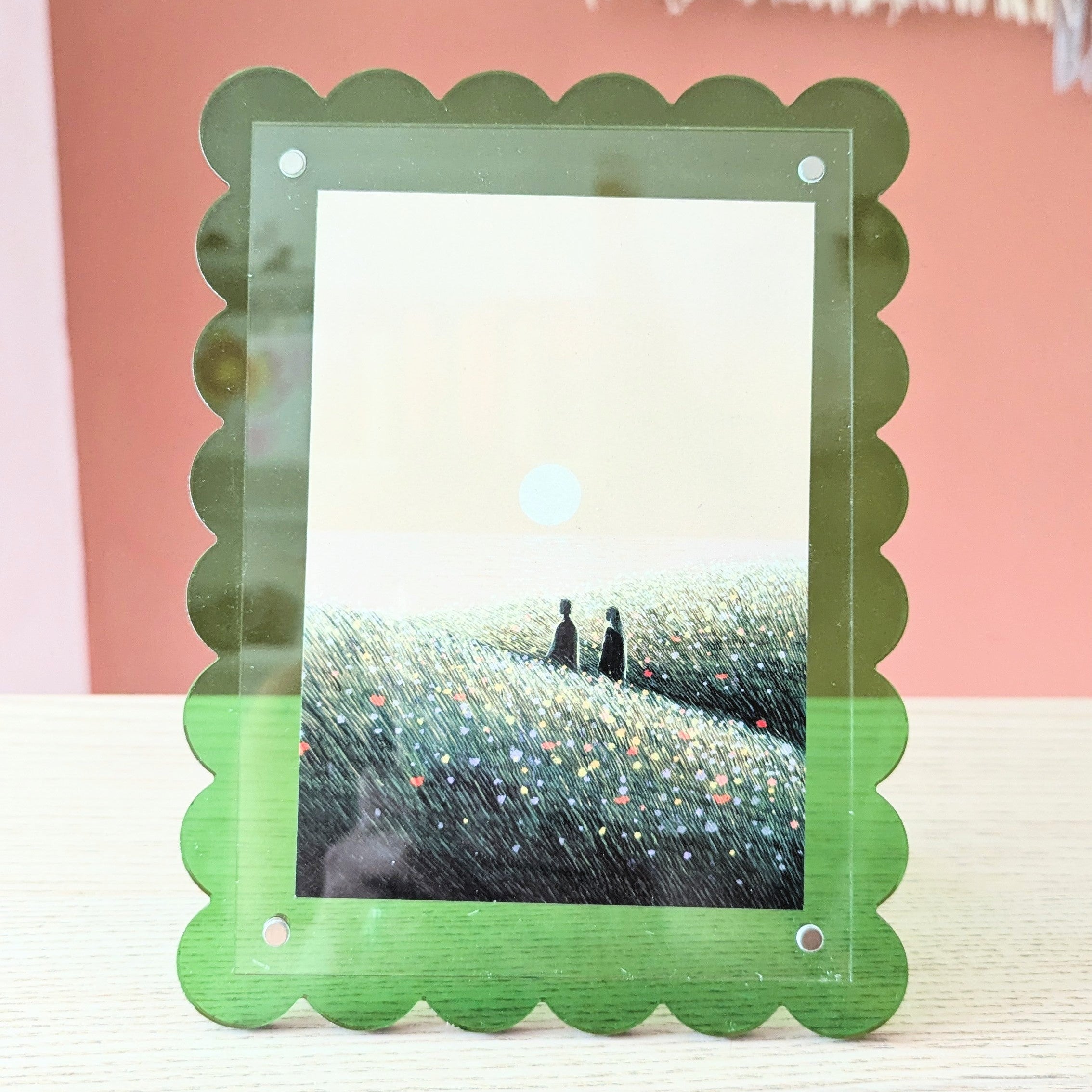Green Scalloped Acrylic Frame