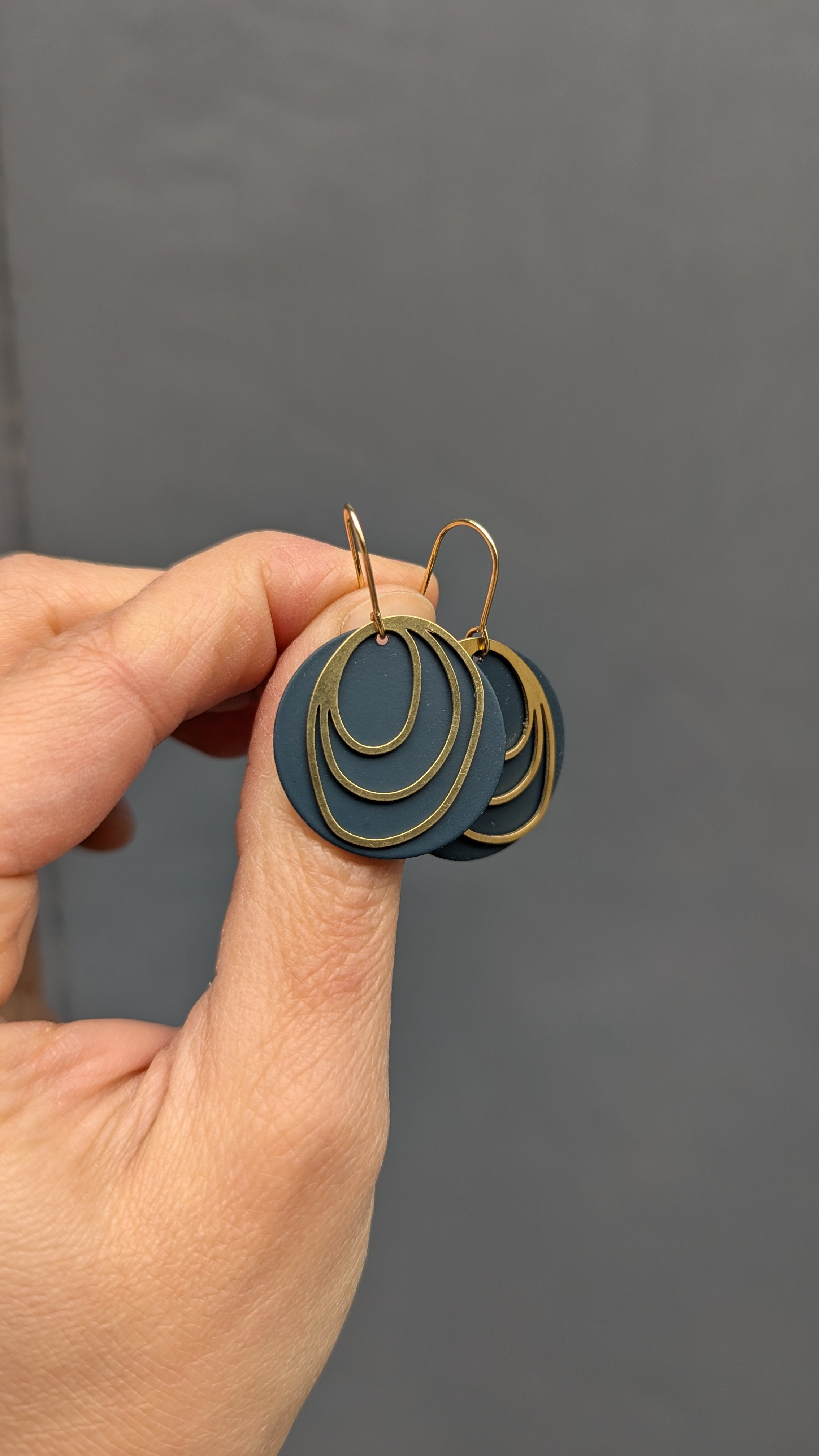 Pebble Earrings - Navy