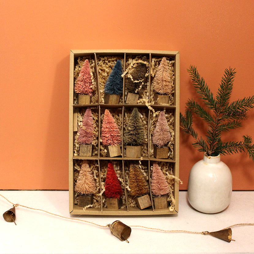 Set Of Twelve Sisal Christmas Tree Decorations
