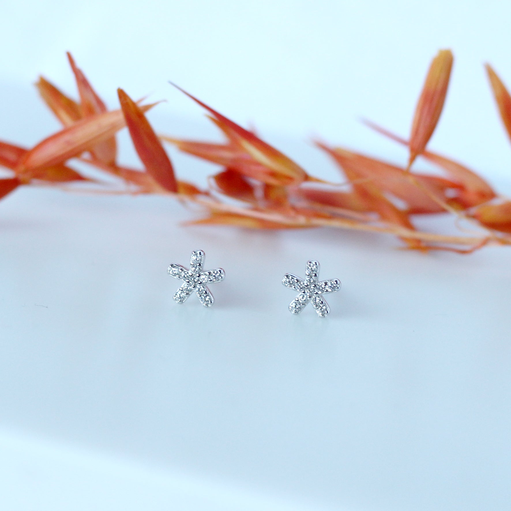 Sterling Silver Sparkly Starfish Stud Earrings